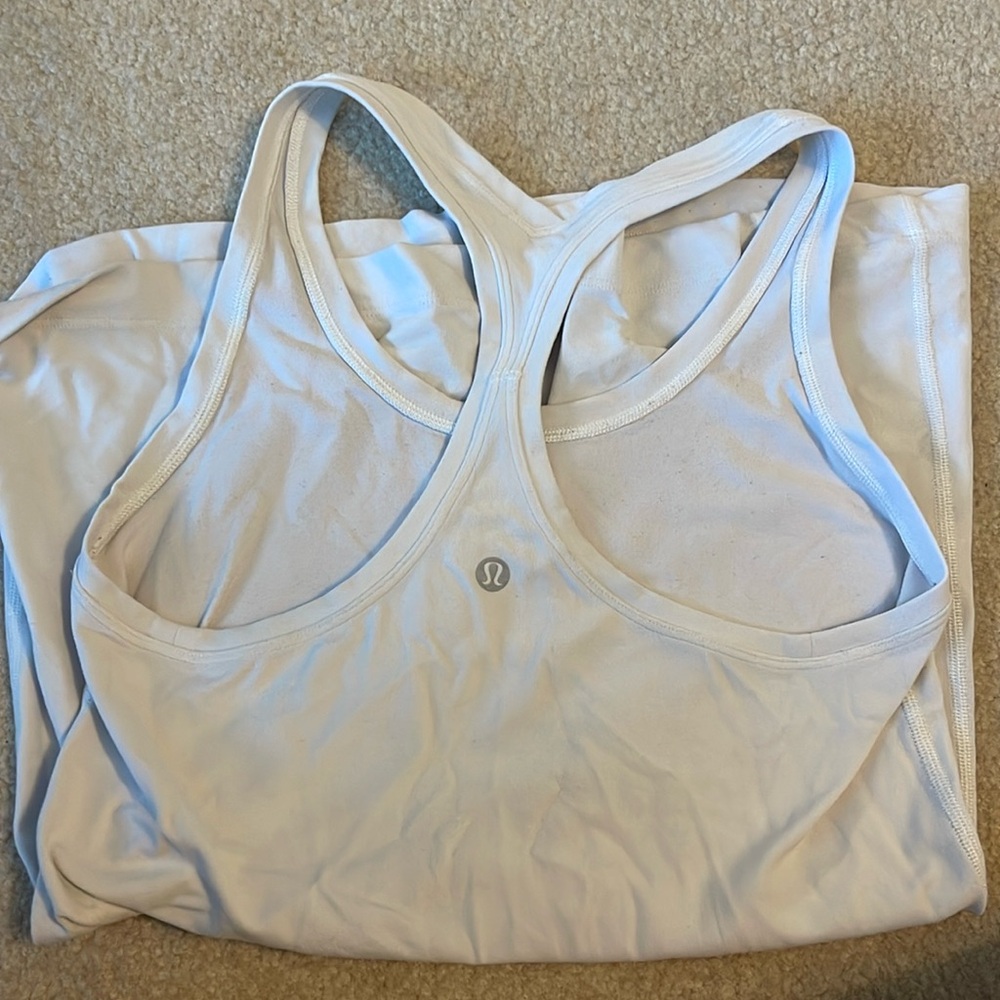 Razor back tank